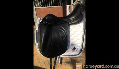 Prestige Verona Monoflap Dressage Saddle on HorseYard.com.au