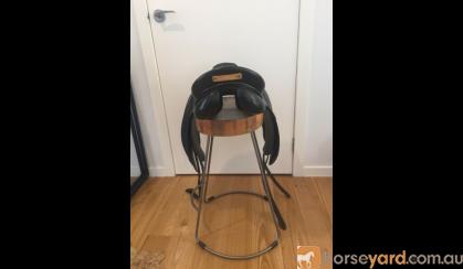 Peter Horobin Grande Dressage Saddle 17 inch on HorseYard.com.au