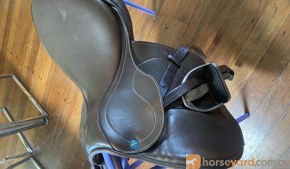 Philippe Fontaine Jump Saddle on HorseYard.com.au