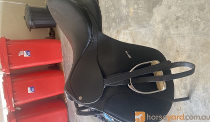 Saddle set  on HorseYard.com.au