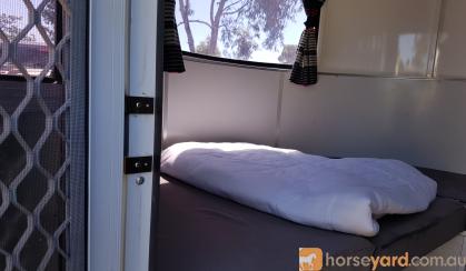 Beautiful 2HAL With Kitchen and Living on HorseYard.com.au