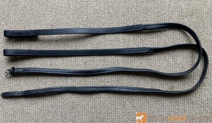 Padded black Nappa grip dressage reins - excellent condition on HorseYard.com.au