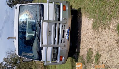 1999 Nissan UD  7 Horse truck  on HorseYard.com.au