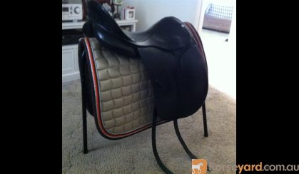 COUNTY COMPETITOR DRESSAGE SADDLE on HorseYard.com.au