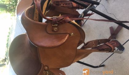 EzyRide Half breed Leather Saddle on HorseYard.com.au