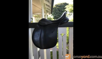 Bates Caprilli All-Purpose Saddle on HorseYard.com.au