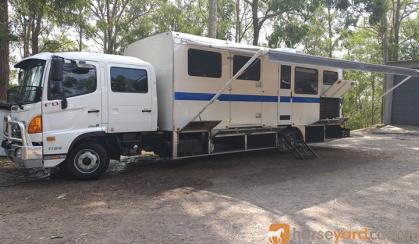 2017 Hino FD 1124 dual cab  on HorseYard.com.au