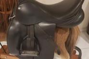 Frank Baines Elegance Saddle on HorseYard.com.au