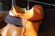 14in (inside seat) leather stock swinging fender saddle on HorseYard.com.au